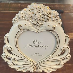 A San Francisco Music Box Company Music Box and Picture Frame.